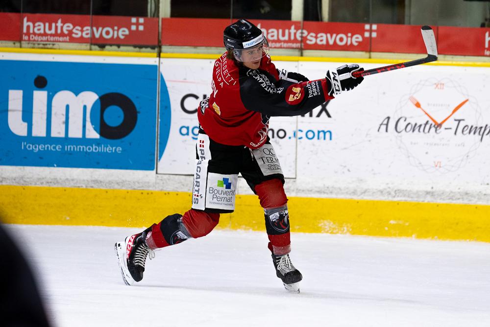 Chamonix  2 - 4 Cergy-Pontoise