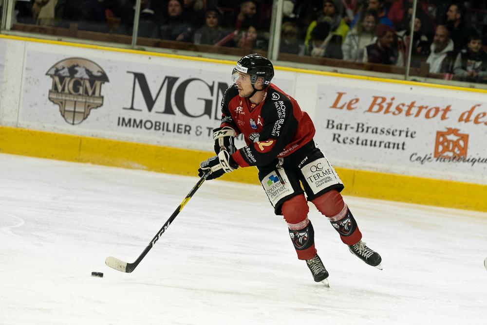 Chamonix  2 - 4 Cergy-Pontoise