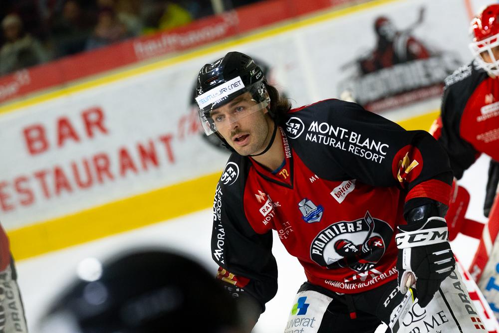Chamonix  2 - 4 Cergy-Pontoise