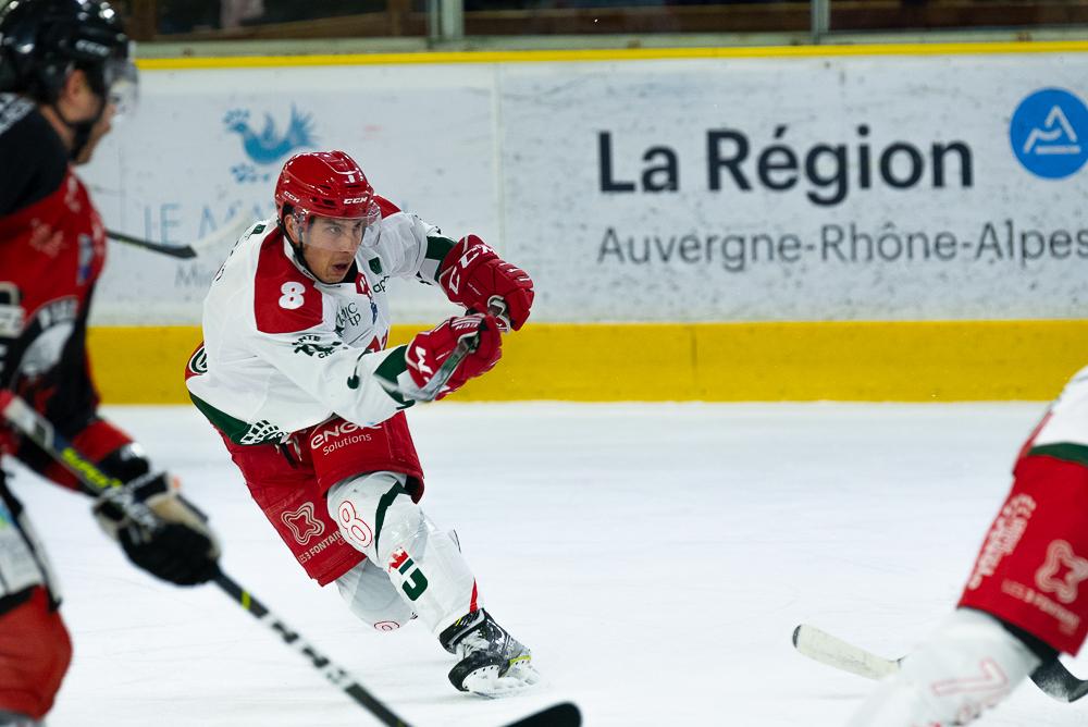 Chamonix  2 - 4 Cergy-Pontoise