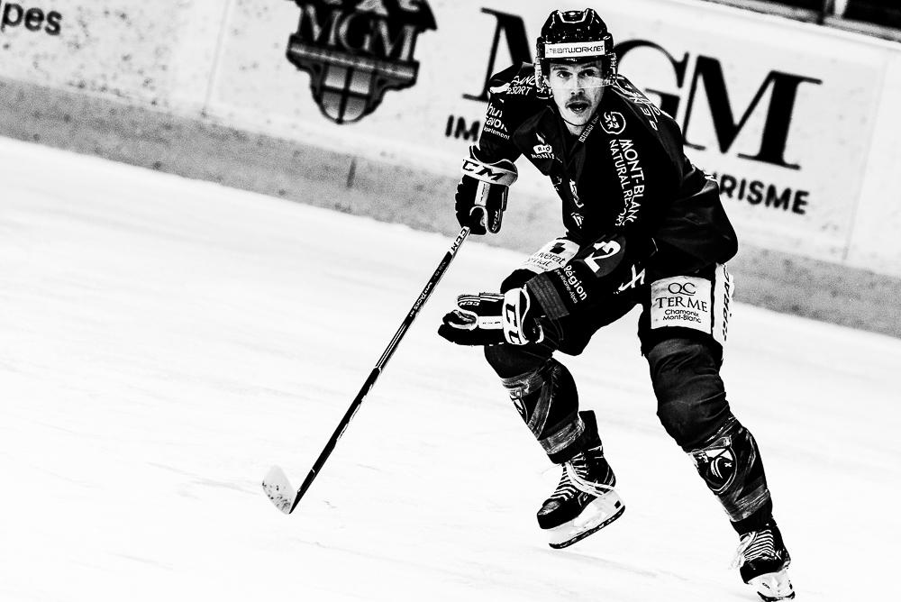 Chamonix  2 - 4 Cergy-Pontoise