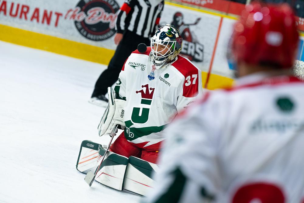 Chamonix  2 - 4 Cergy-Pontoise