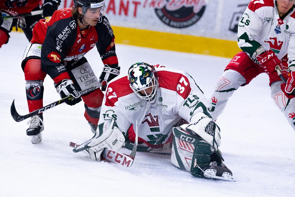 Chamonix  2 - 4 Cergy-Pontoise