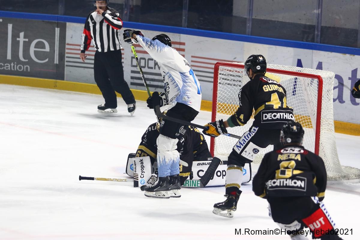 Rouen 0 - 3 Gap 