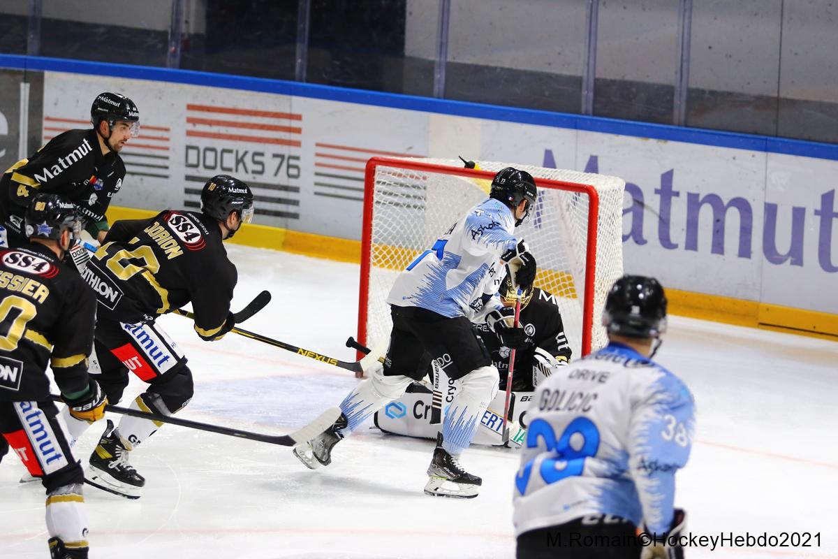 Rouen 0 - 3 Gap 