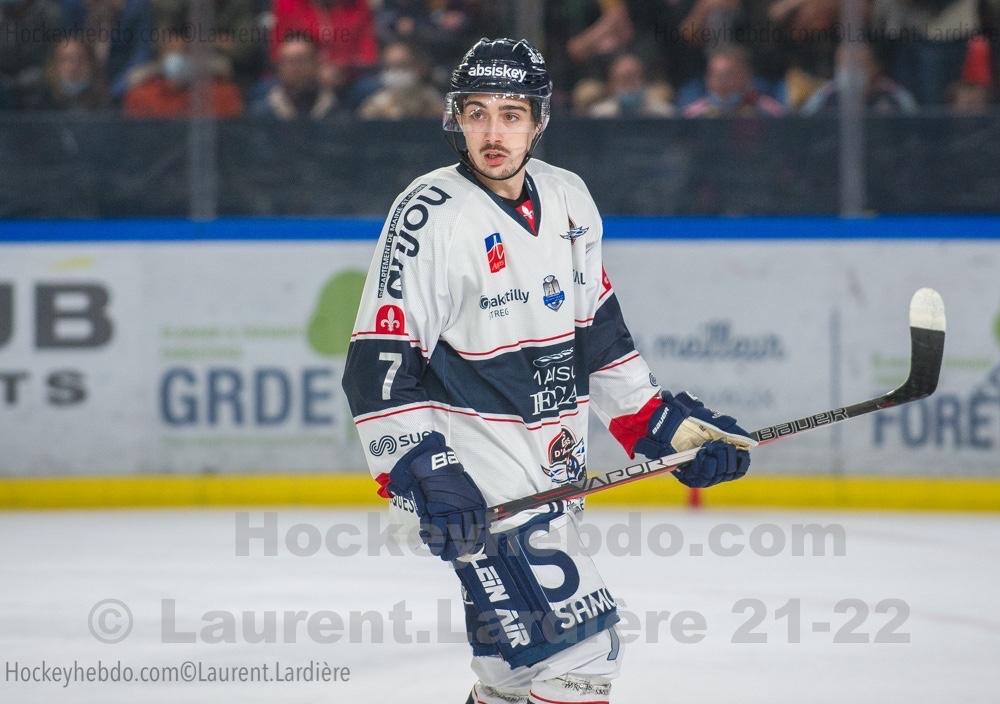 Grenoble  3 - 4 Angers 