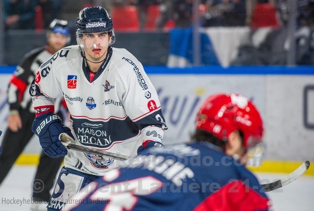 Grenoble  3 - 4 Angers 
