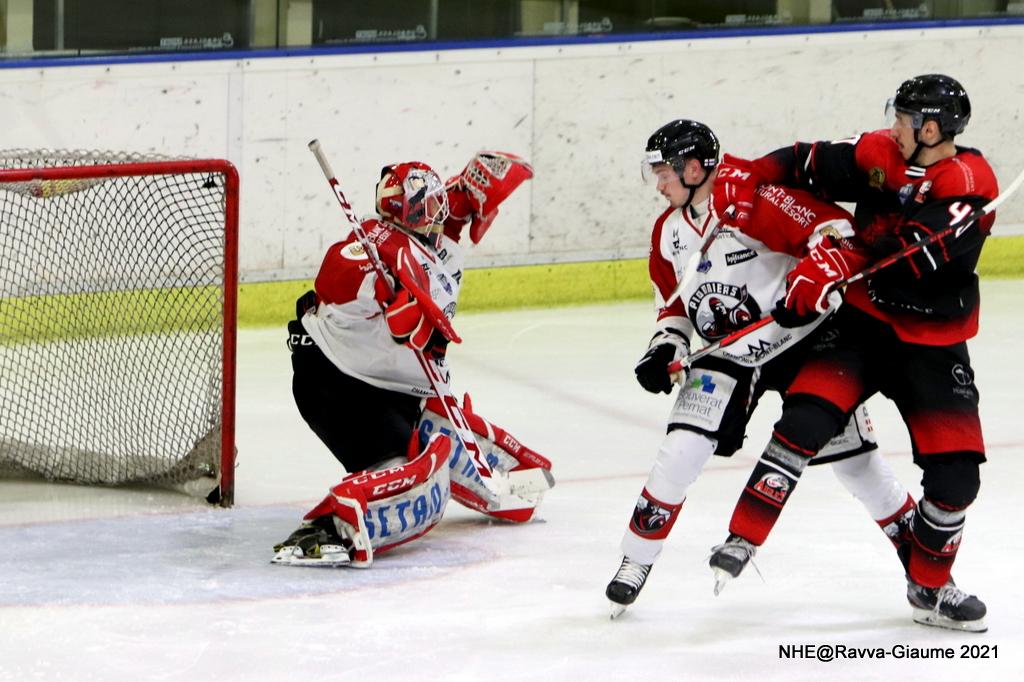 Nice 4 - 1 Chamonix 