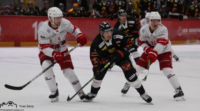 Photo hockey match Lausanne - Bern le 27/11/2021