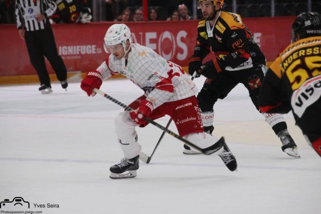 Photo hockey match Lausanne - Bern le 27/11/2021