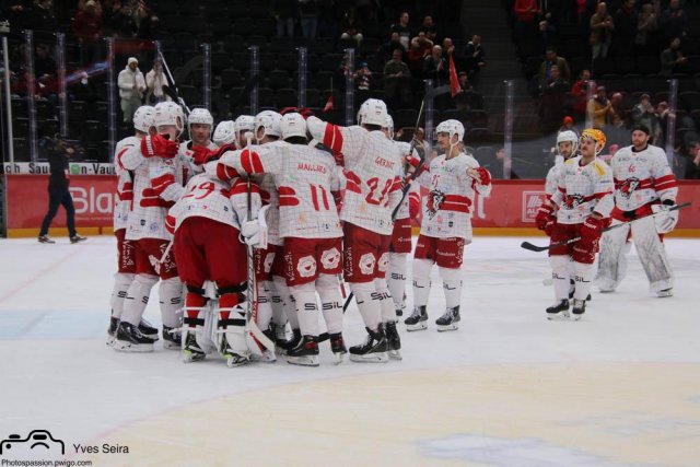 Photo hockey match Lausanne - Bern le 27/11/2021