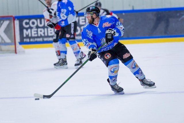 Photo hockey match Courchevel-Méribel-Pralognan - Morzine-Avoriaz le 27/11/2021