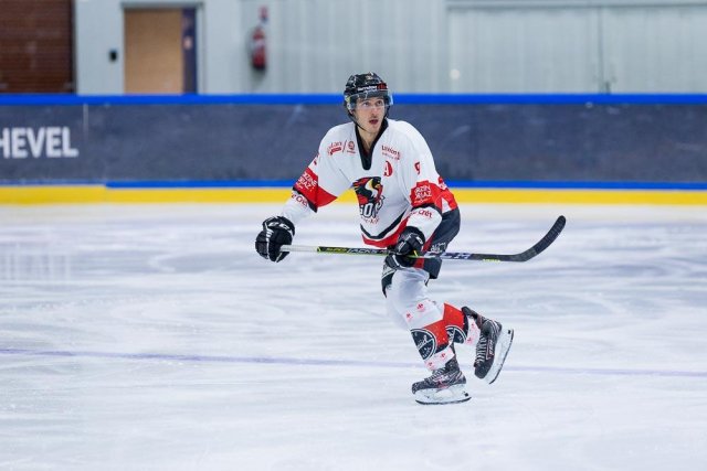 Photo hockey match Courchevel-Méribel-Pralognan - Morzine-Avoriaz le 27/11/2021