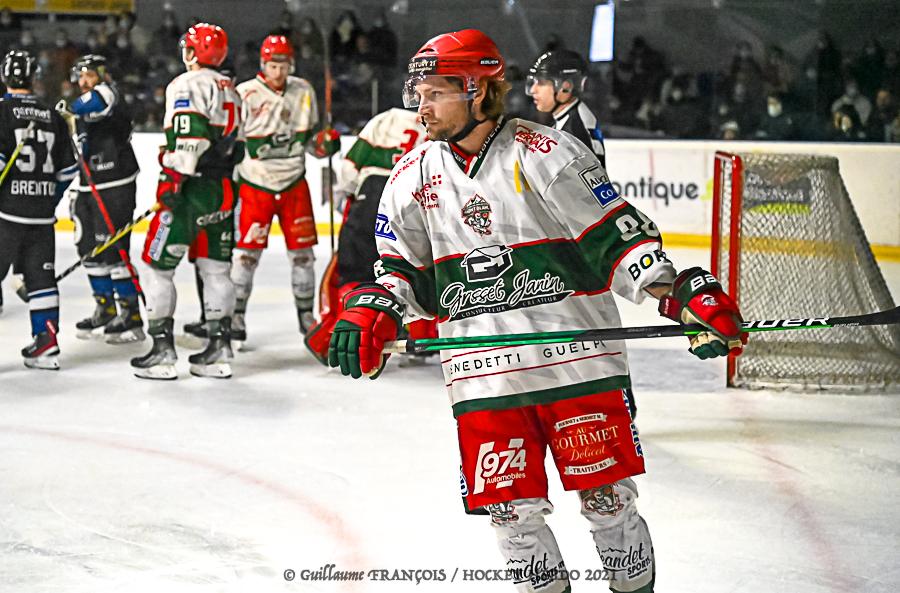 Nantes 4 - 5 Mont-Blanc
