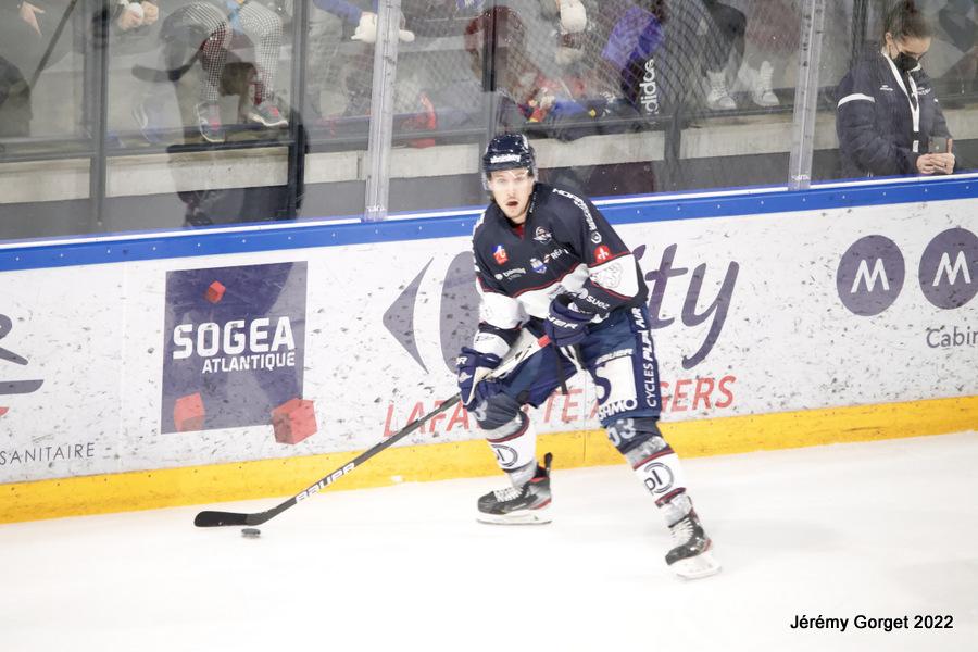 Angers  3 - 2 Cergy-Pontoise