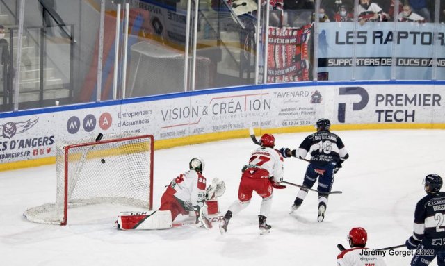 Photo hockey match Angers  - Cergy-Pontoise le 22/12/2021