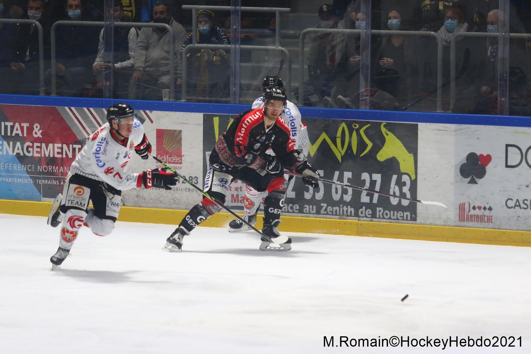 Rouen 3 - 4 Amiens 