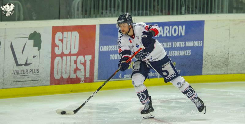 Anglet 1 - 3 Angers 