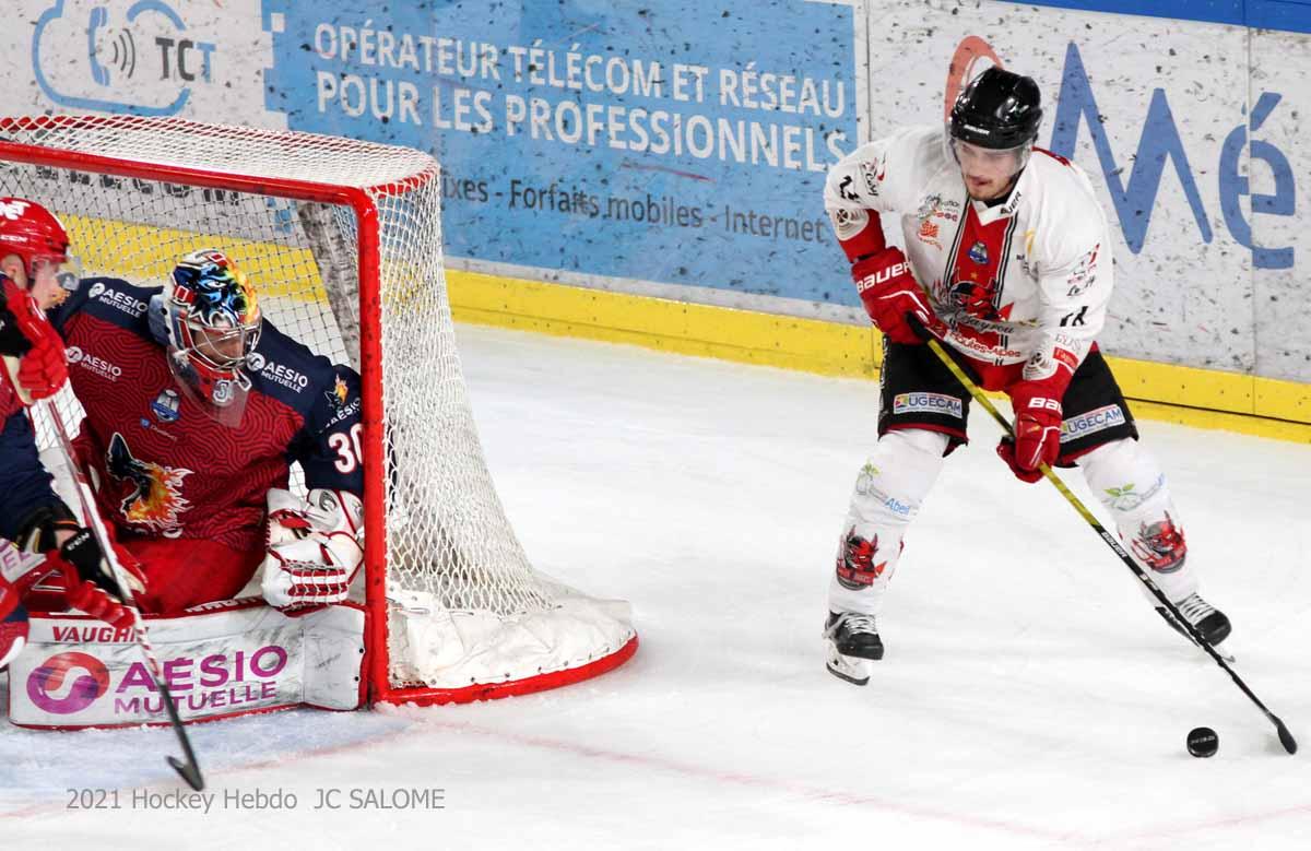 Grenoble  9 - 3 Briançon 