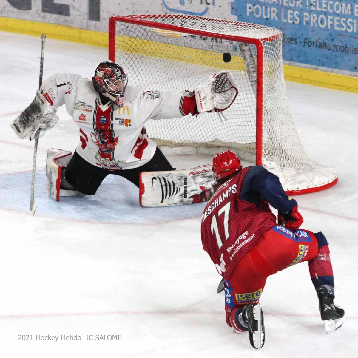 Grenoble  9 - 3 Briançon 