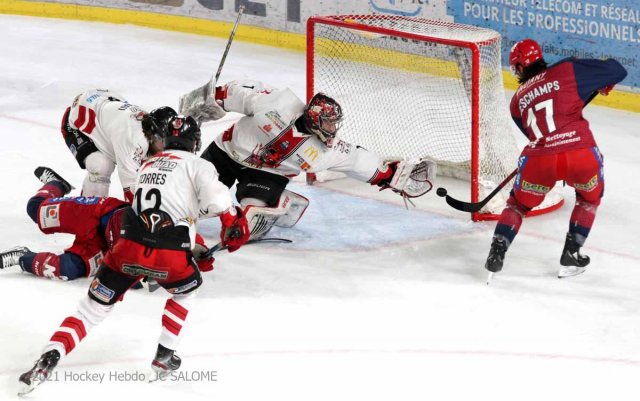 Photo hockey match Grenoble  - Briançon  le 30/12/2021