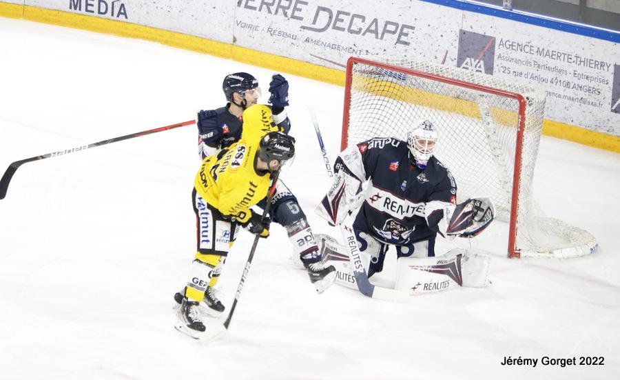 Angers  0 - 1 Rouen