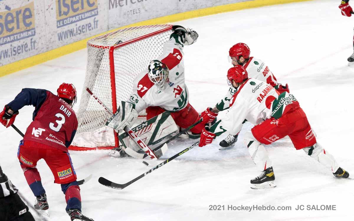 Grenoble  7 - 2 Cergy-Pontoise