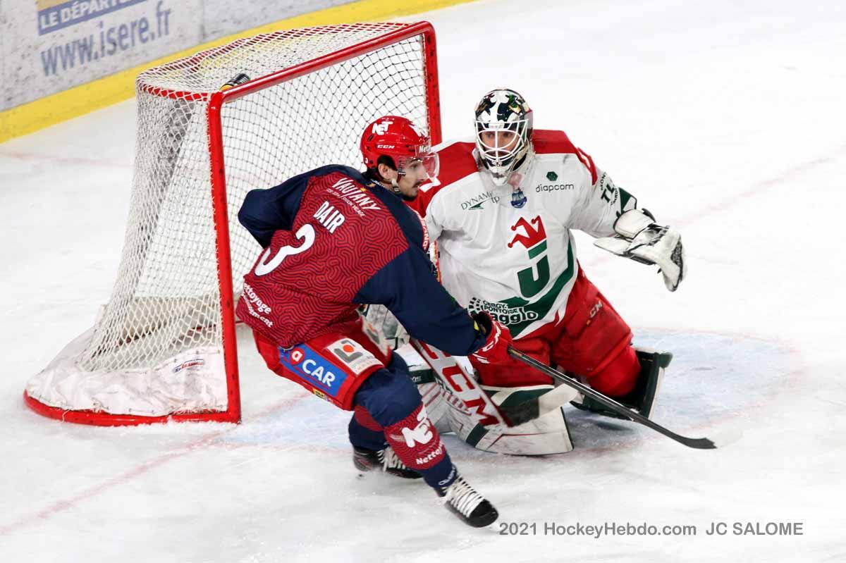 Grenoble  7 - 2 Cergy-Pontoise