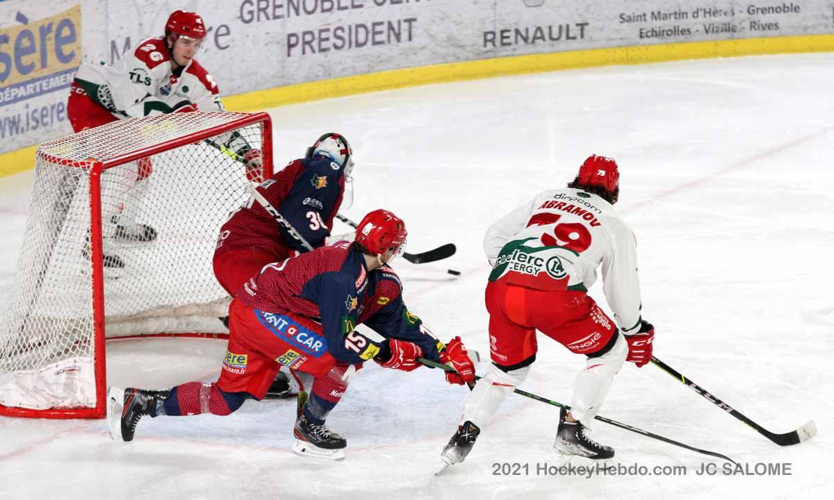 Grenoble  7 - 2 Cergy-Pontoise