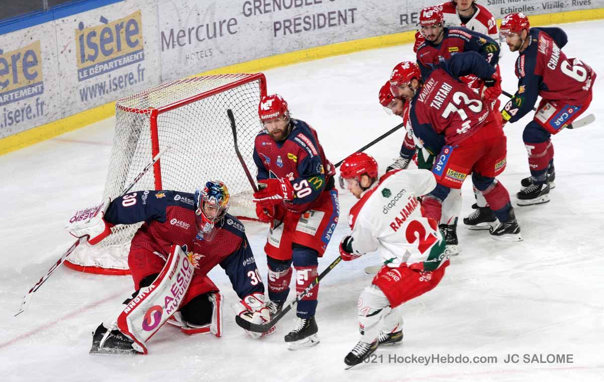 Grenoble  7 - 2 Cergy-Pontoise