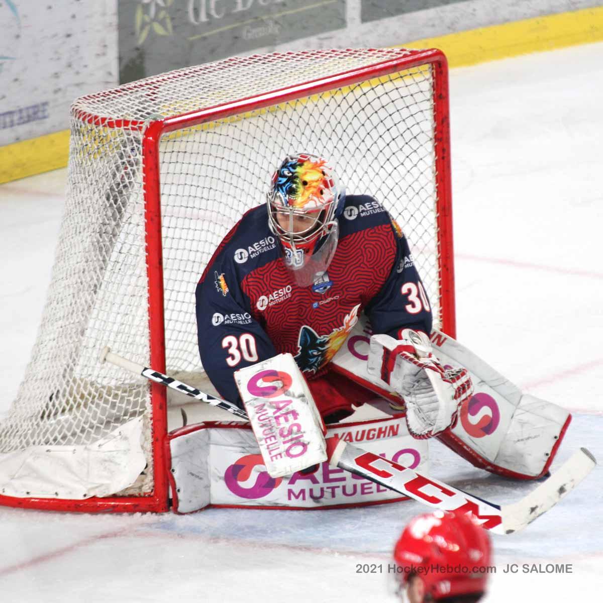 Grenoble  7 - 2 Cergy-Pontoise