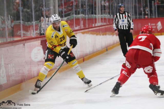 Photo hockey match Lausanne - Bern le 14/01/2022