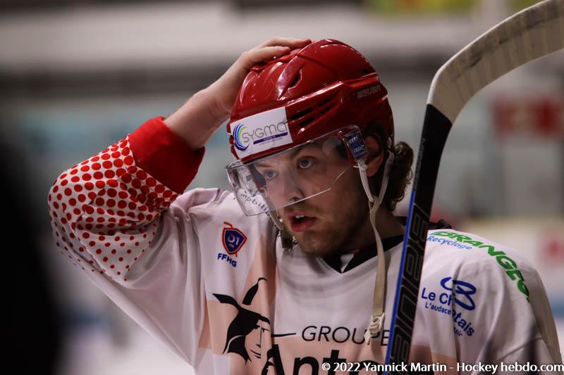 Clermont-Ferrand 1 - 8 Cholet 