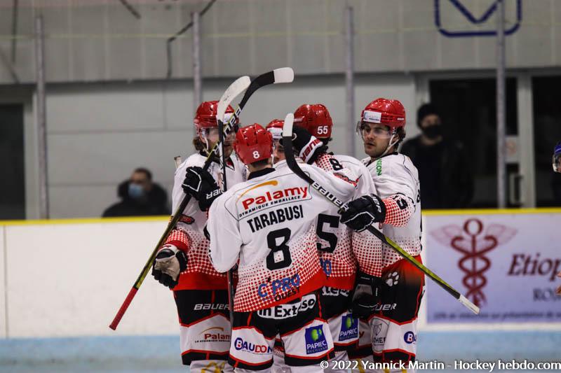 Clermont-Ferrand 1 - 8 Cholet 