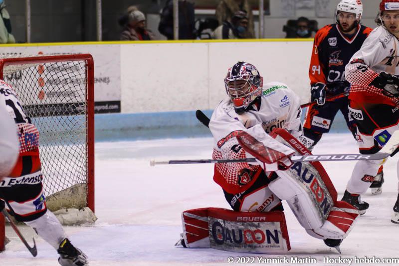 Clermont-Ferrand 1 - 8 Cholet 