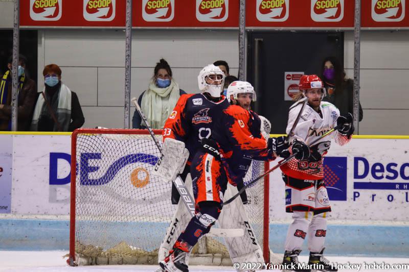 Clermont-Ferrand 1 - 8 Cholet 