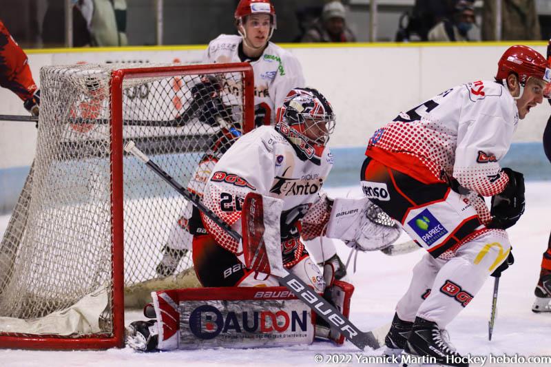 Clermont-Ferrand 1 - 8 Cholet 