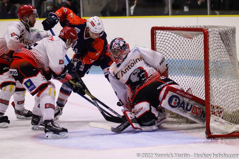 Clermont-Ferrand 1 - 8 Cholet 