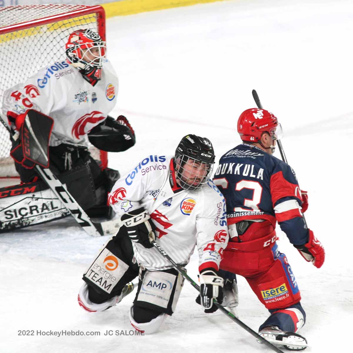 Grenoble  5 - 0 Amiens 