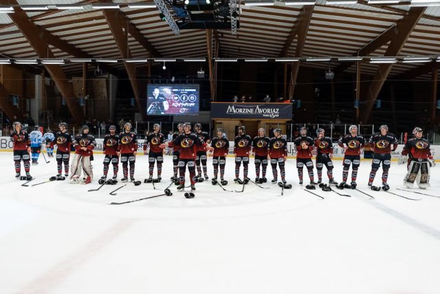 Photo hockey match Morzine-Avoriaz - Courchevel-Méribel-Pralognan le 05/02/2022