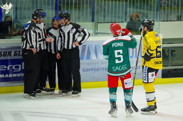 Anglet 3 - 4 Rouen