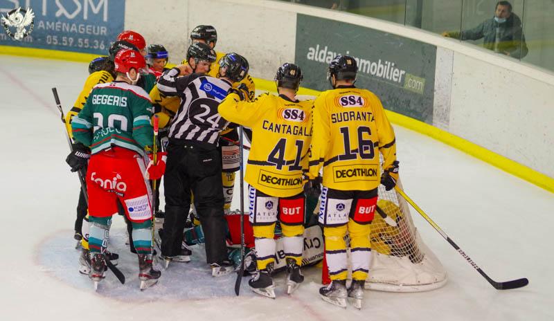 Anglet 3 - 4 Rouen