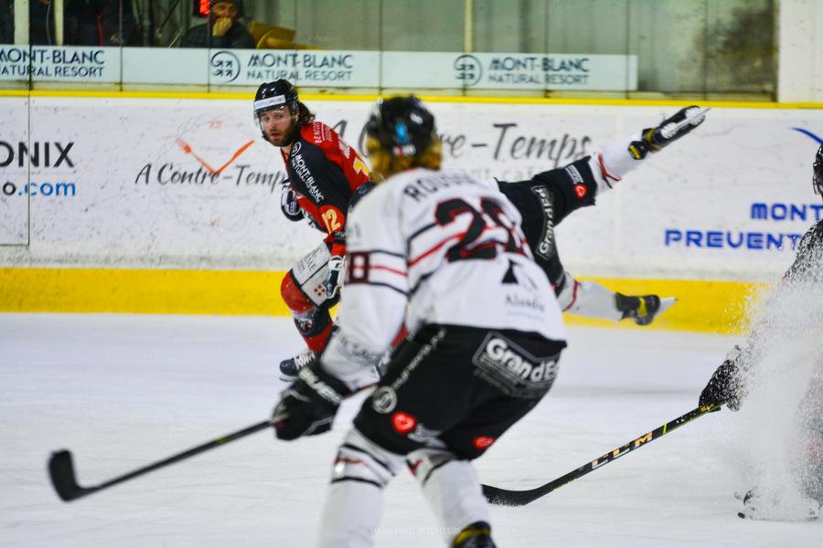 Chamonix  5 - 3 Mulhouse