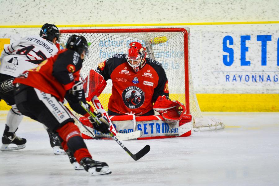 Chamonix  5 - 3 Mulhouse