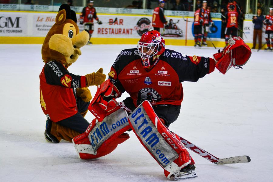 Chamonix  5 - 3 Mulhouse