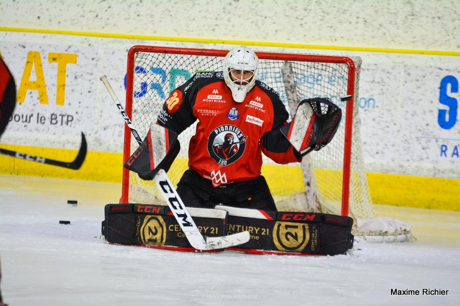 Chamonix  3 - 4 Nice