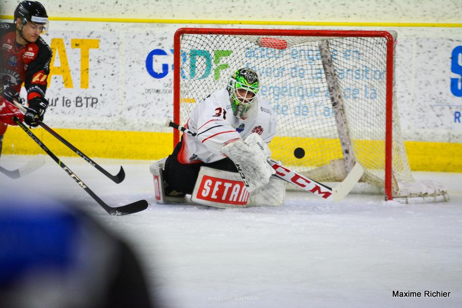 Chamonix  3 - 4 Nice