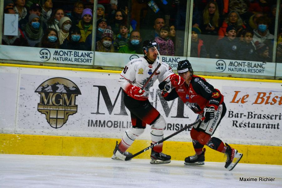 Chamonix  3 - 4 Nice