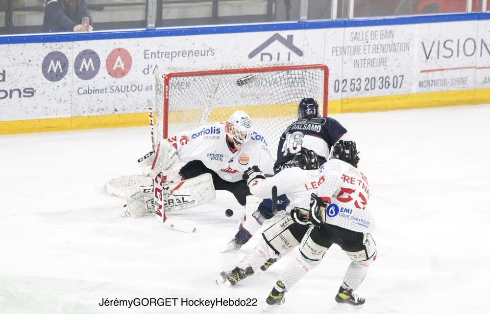 Angers  5 - 3 Amiens 