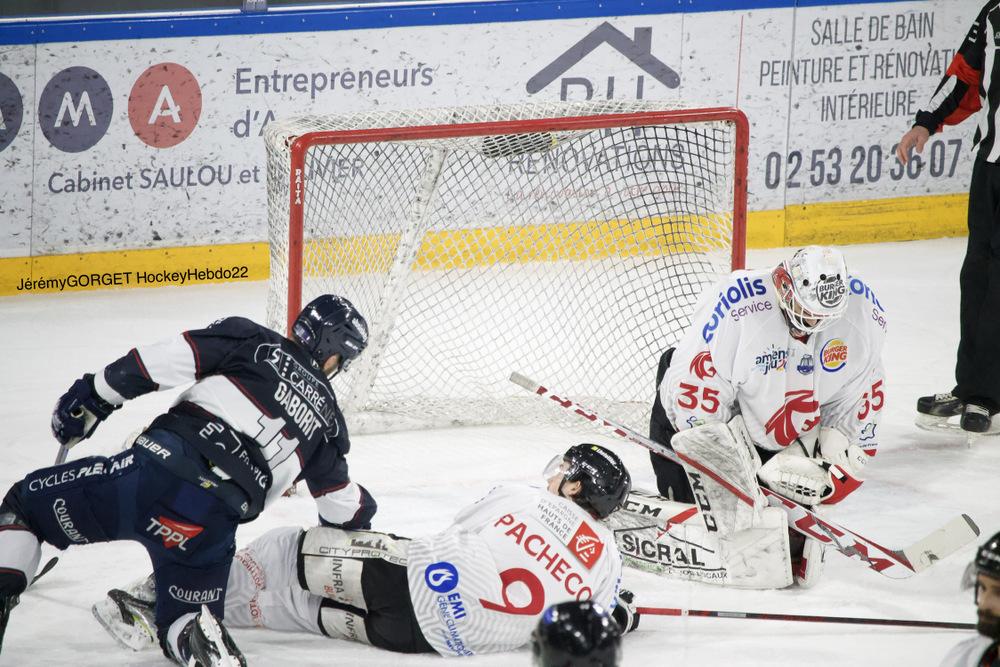 Angers  5 - 3 Amiens 